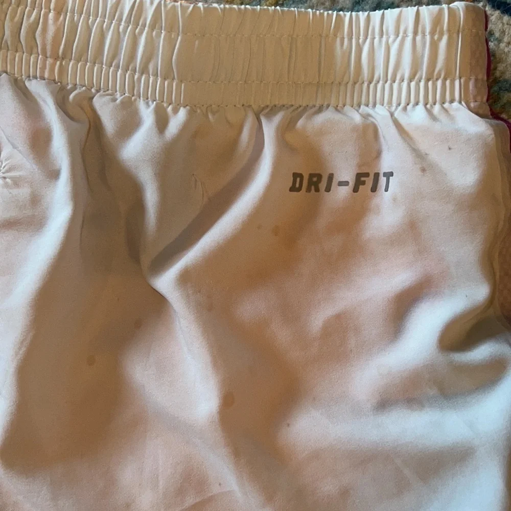 NIKE - Running shorts - Picture 6 of 8